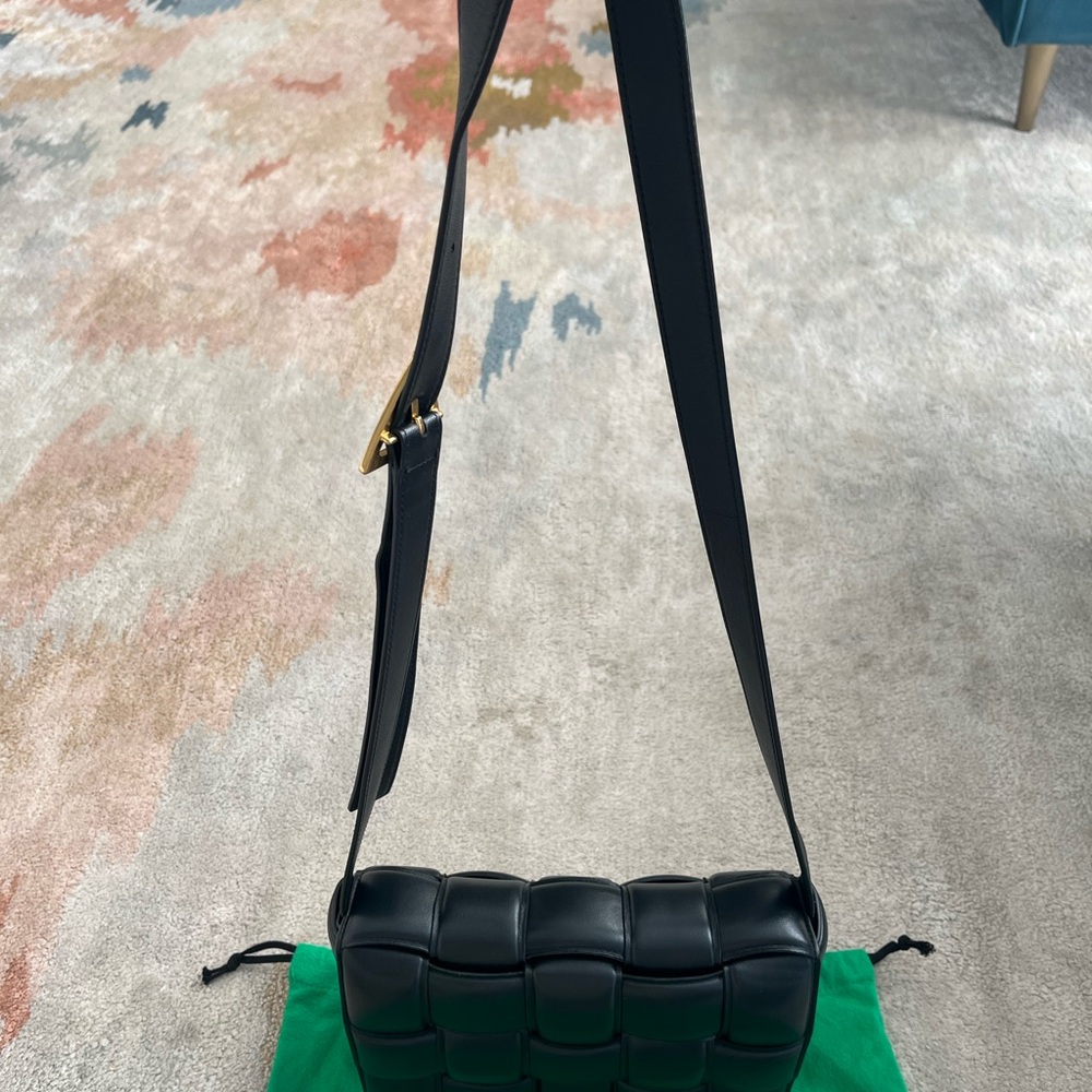Bottega Veneta Padded Cassette Bag - Picture 4 of 5